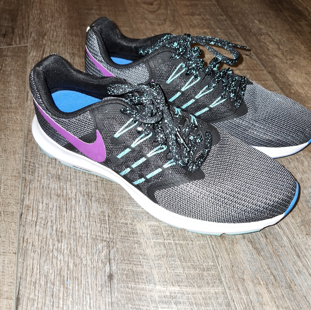 Nike Womens Run Swift SE Black Running Shoes Sneakers